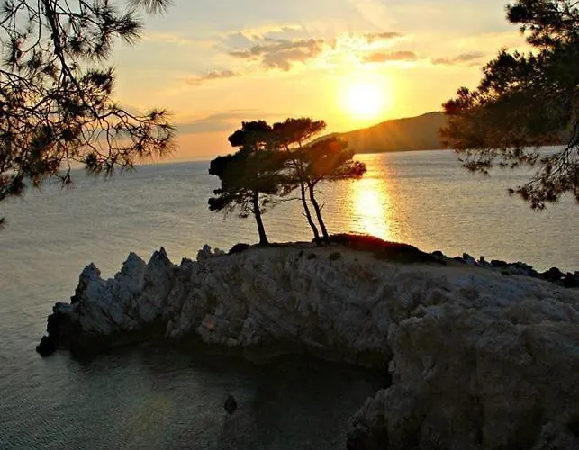 βυθός Διαμέρισμα *